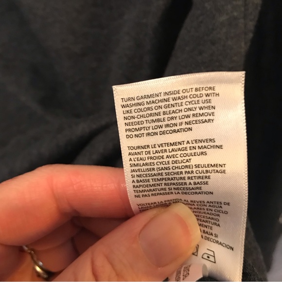 Champion Notre Dame Fighting Irish Long Sleeve Shirt - Picture 6 of 9